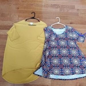 Lot of Lularoe size small tops